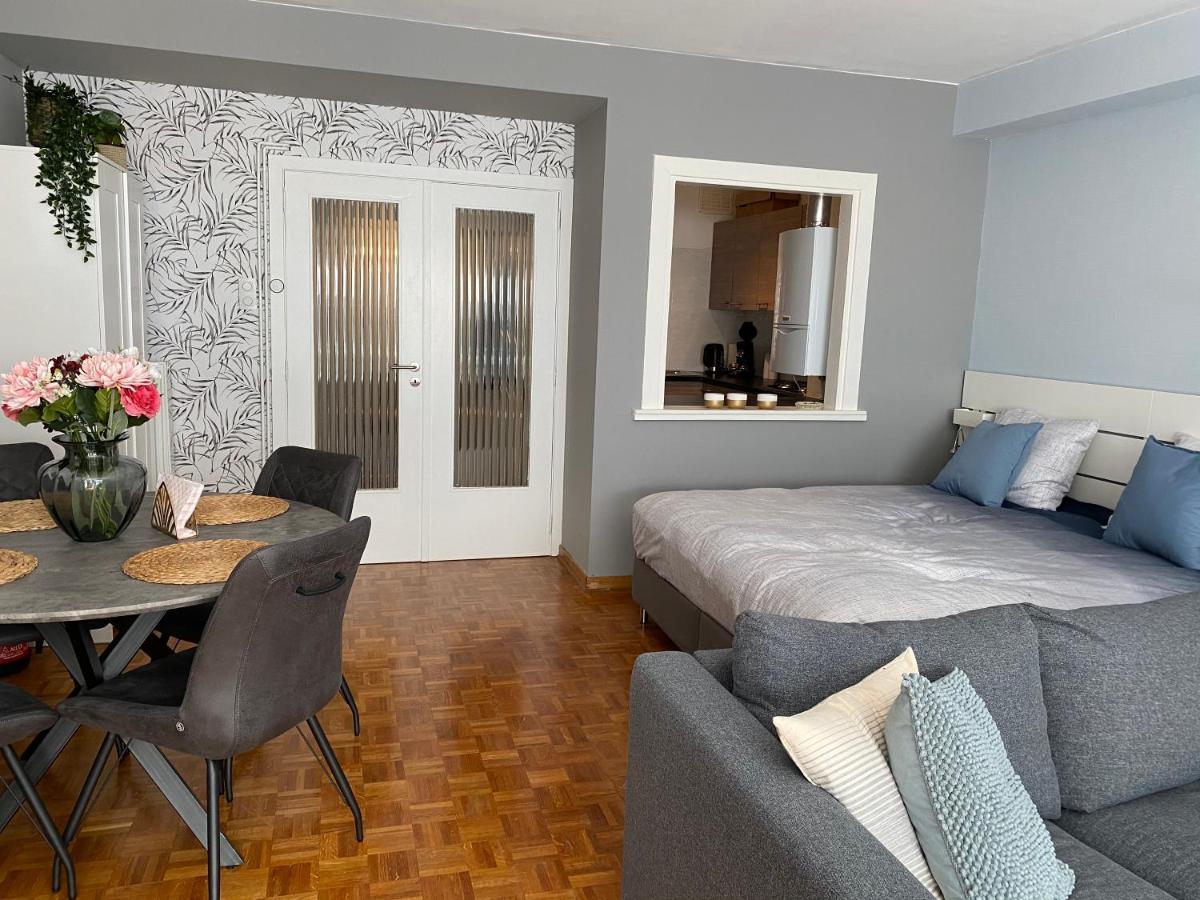 Studio Direct Aan Het Hoofdstrand Van Oostende - Naast Casino Apartment ภายนอก รูปภาพ
